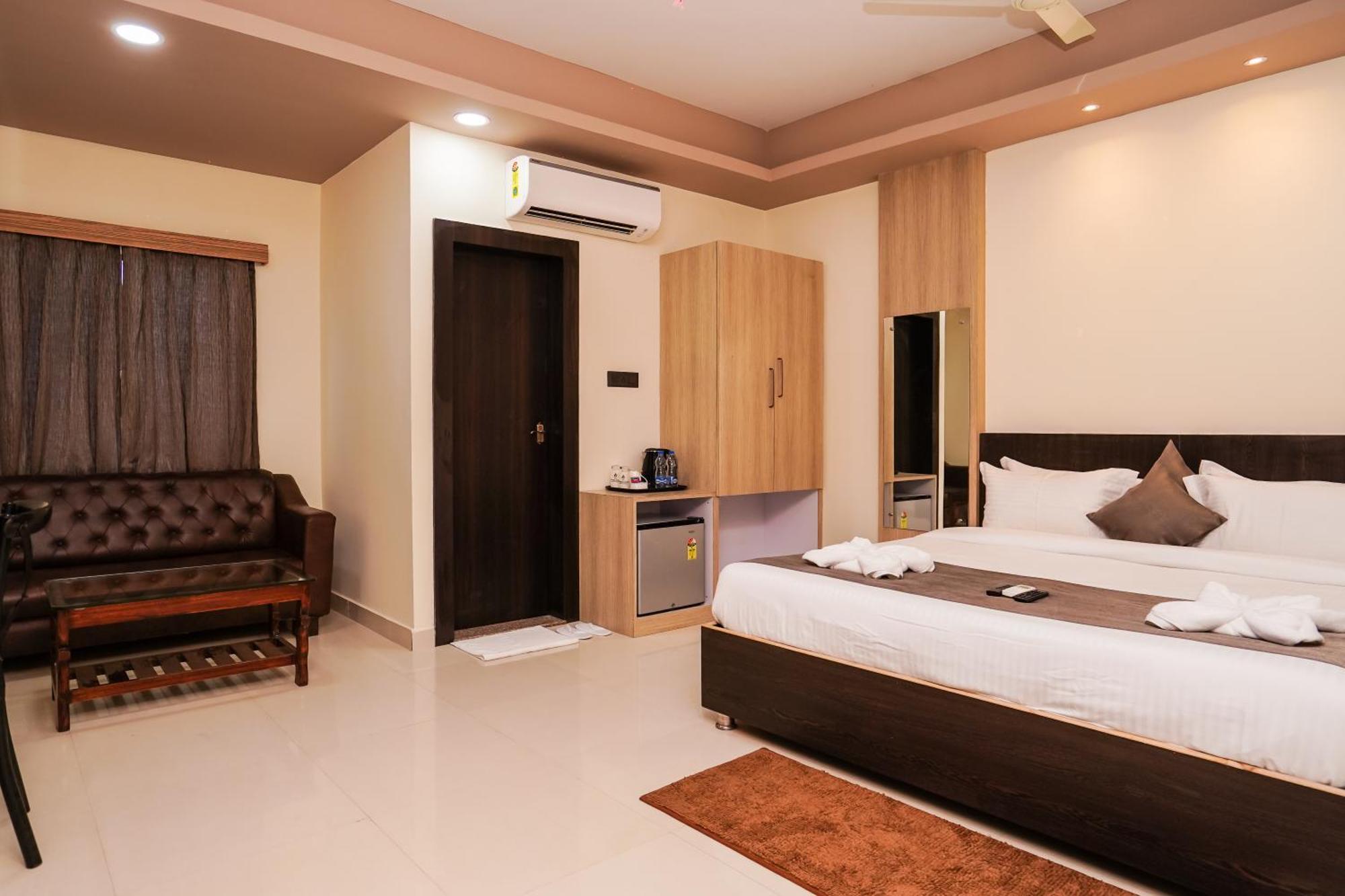 Hotel Middleton Nxt Bhubaneswar Exterior photo